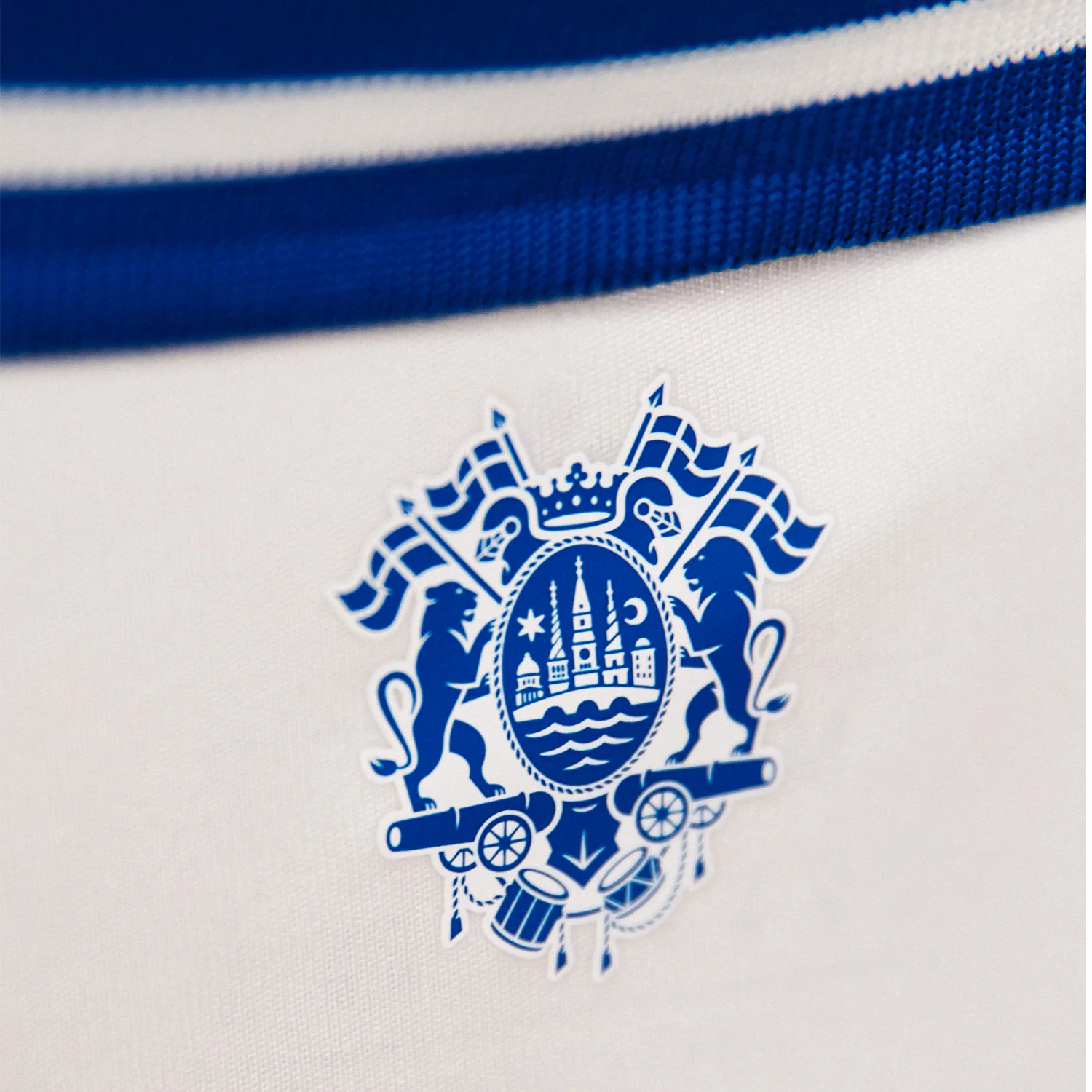FCK Hjemmebanetrøje 25/26 Kvinde (Herrehold) - Image 5