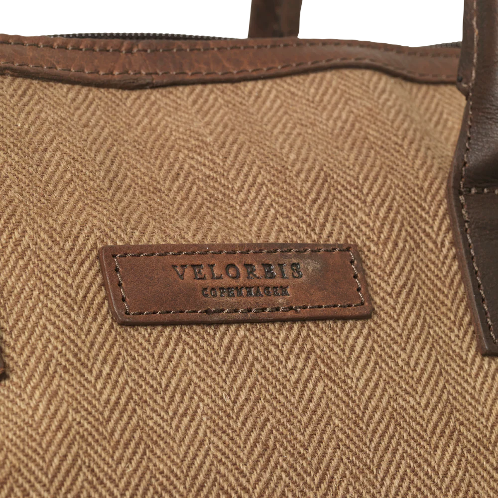 Velorbis x FCK Rejsetaske Tweed - Image 4